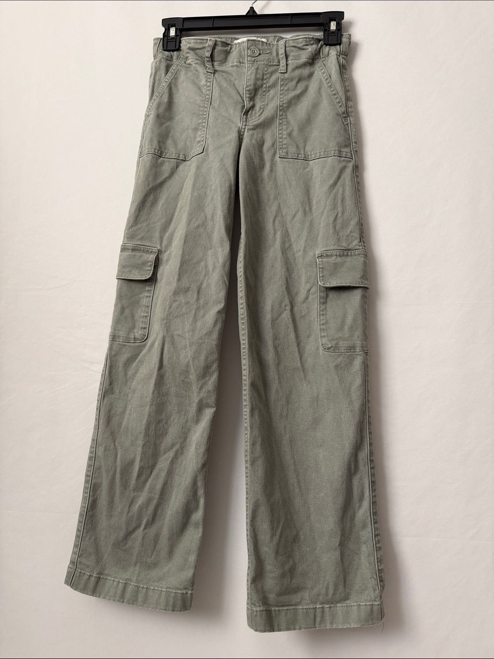 abercrombie kids light Olive Cargo Pants with Patch Pockets - Picture 2 of 7